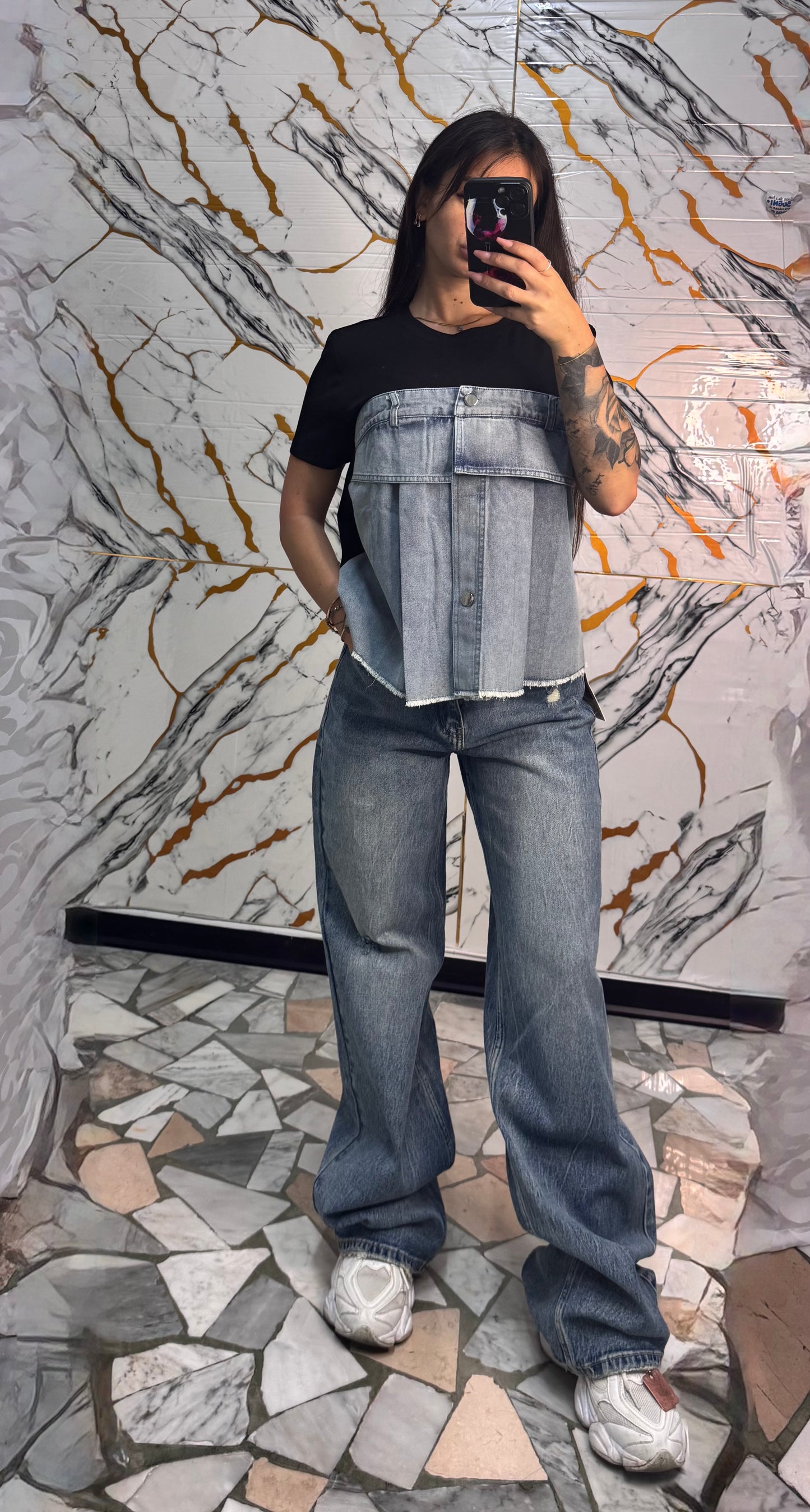 T-shirt denim