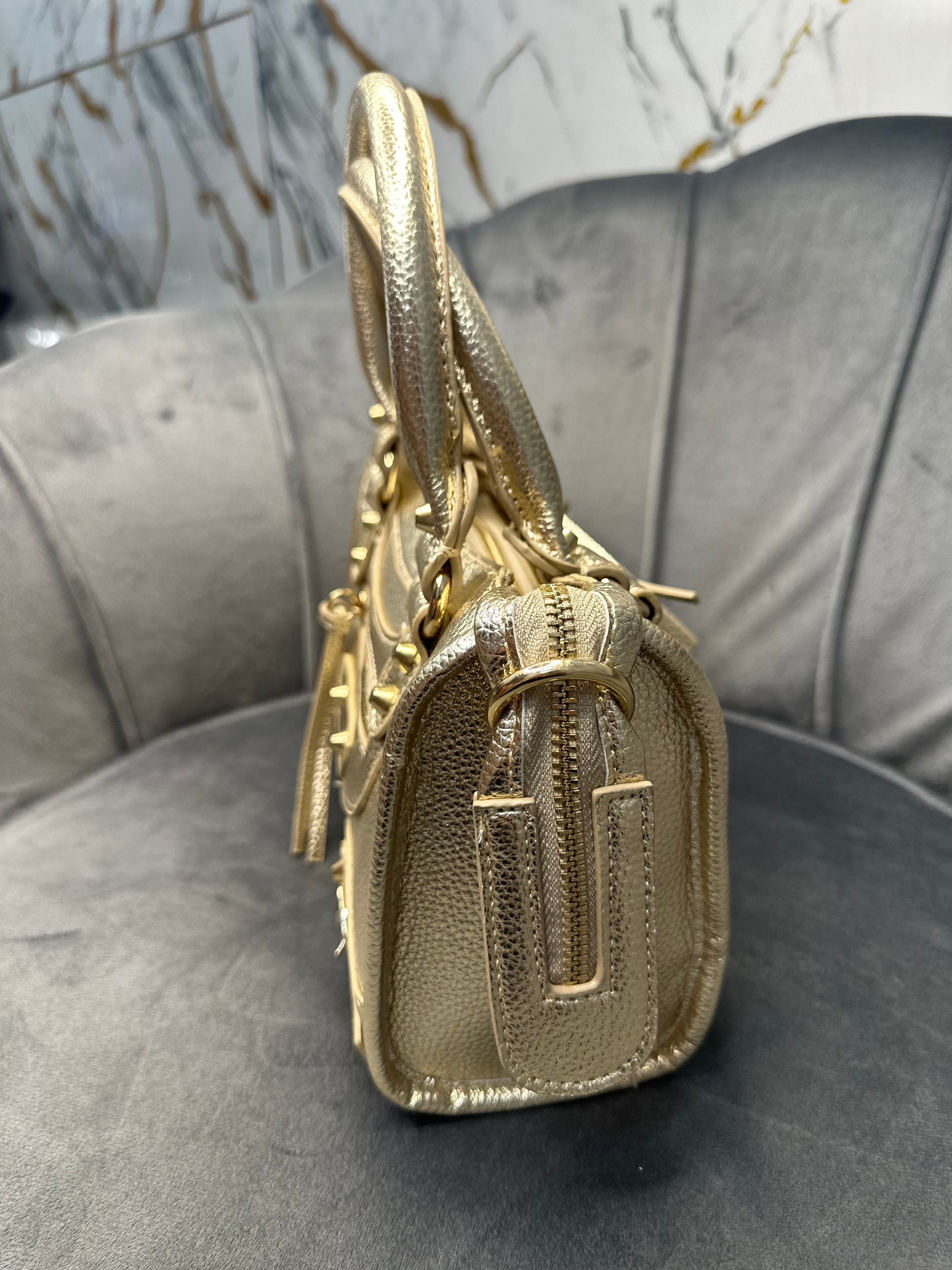 Borsa modello balenciaga