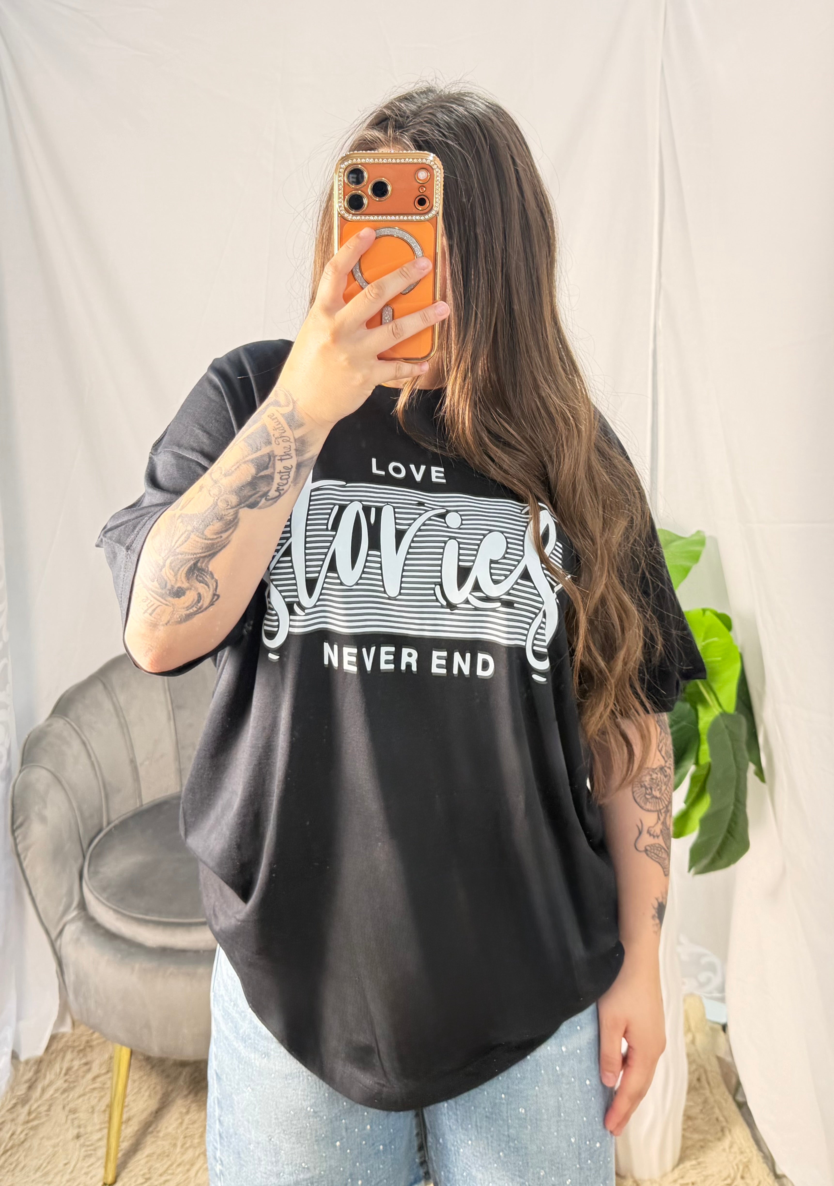 Curvy t-shirt love