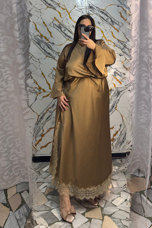 Curvy coordinato satin oro