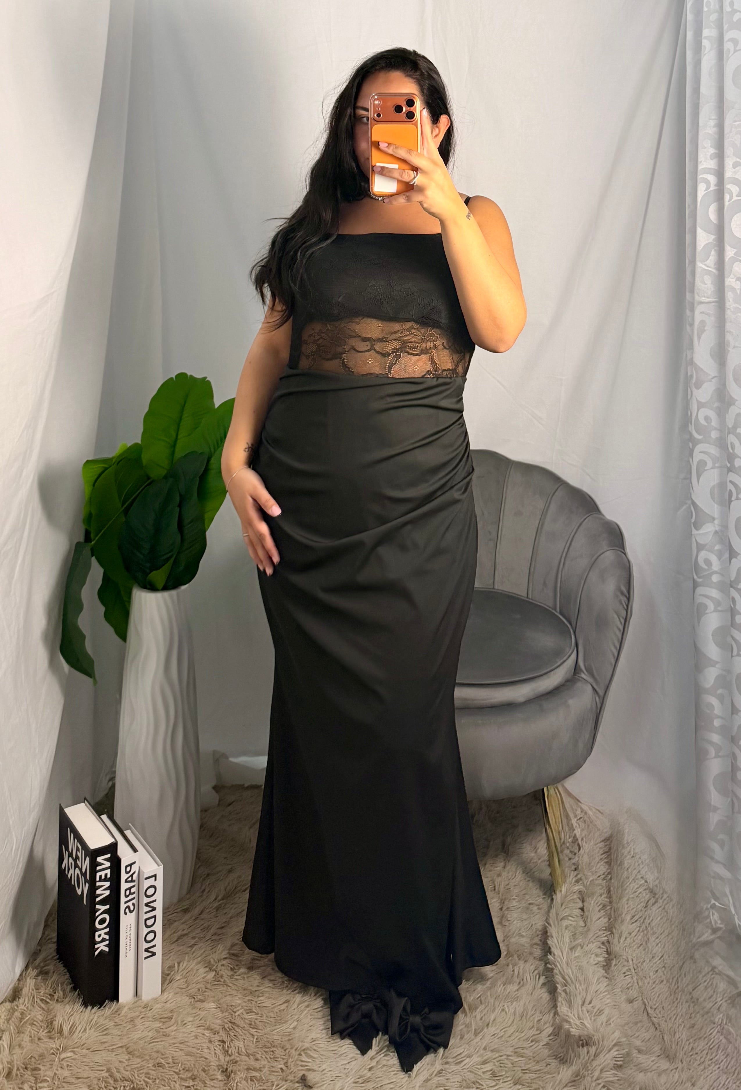 Curvy abito Asia nero