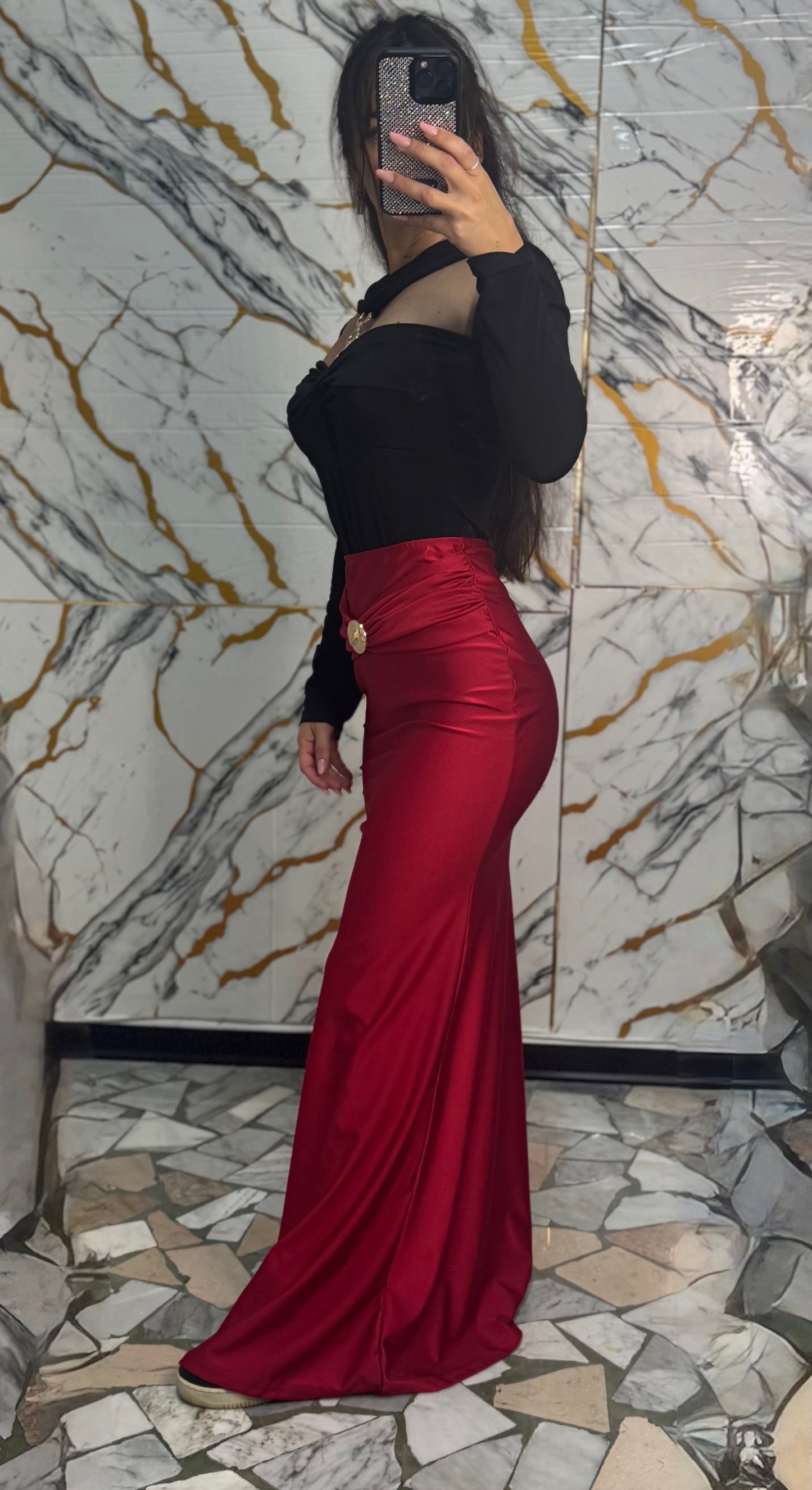 Gonna Iris  bordeaux