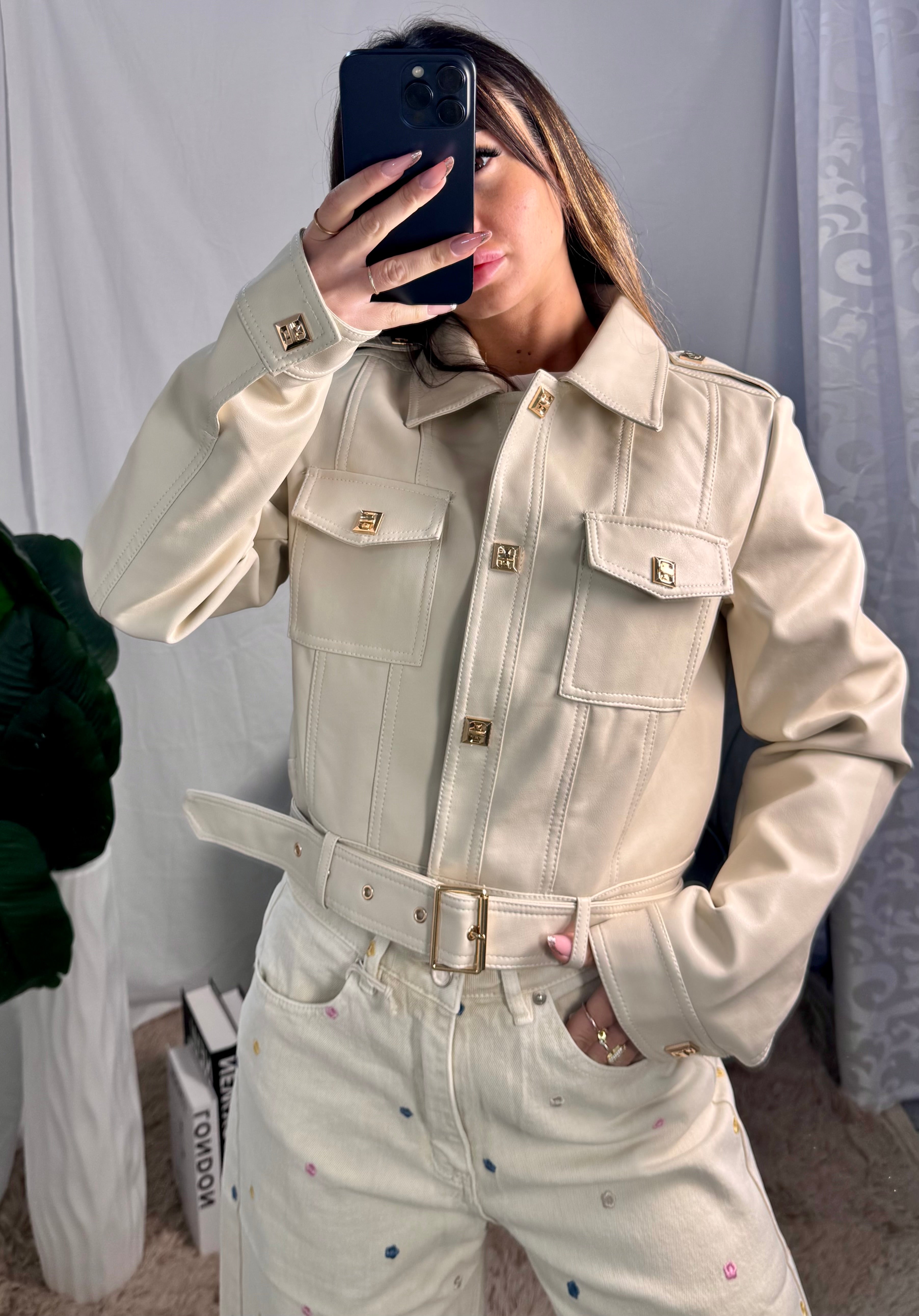 Chiodo ecopelle beige