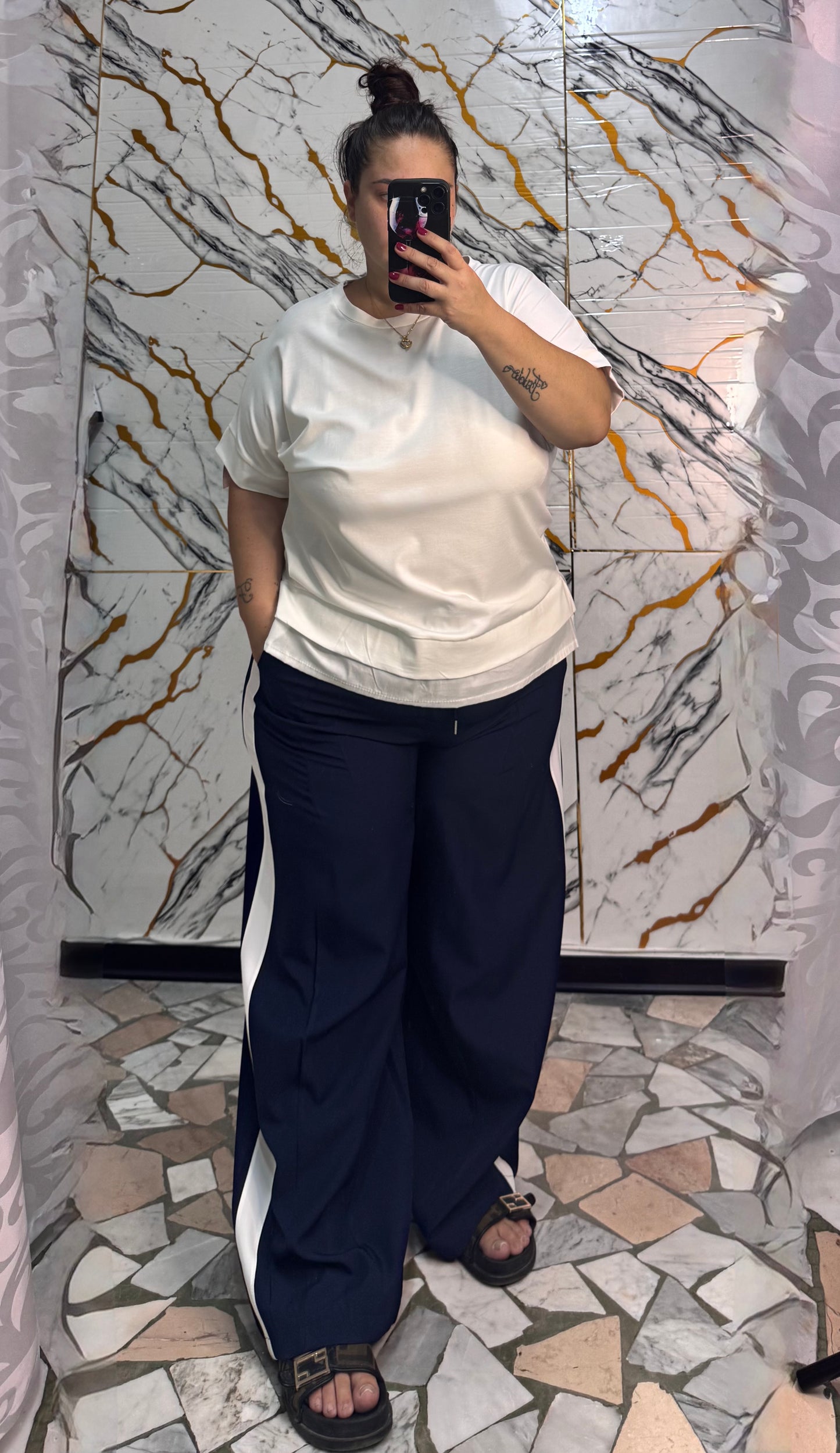 Curvy Pantalone Lady