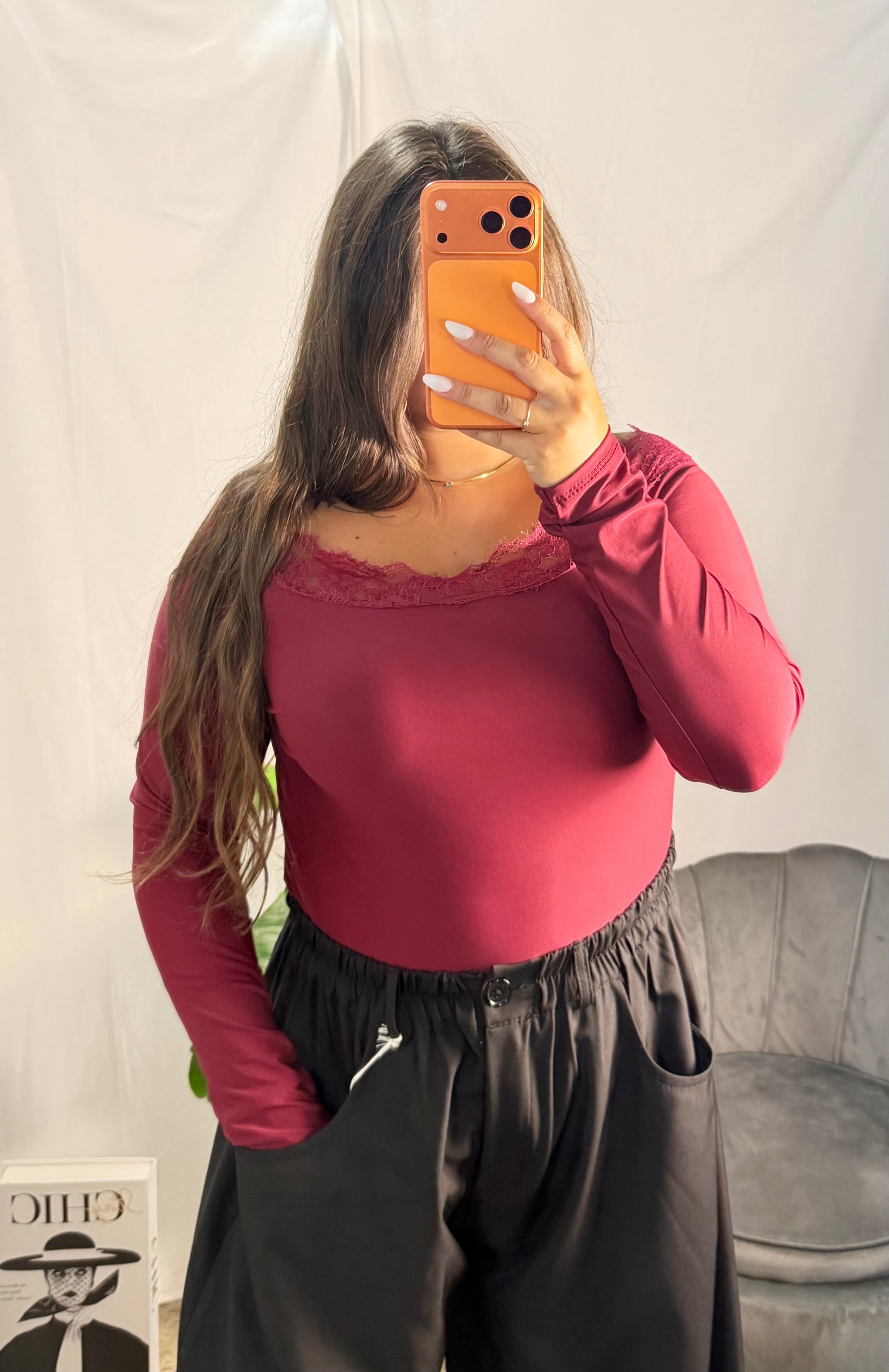 Curvy body Elisa