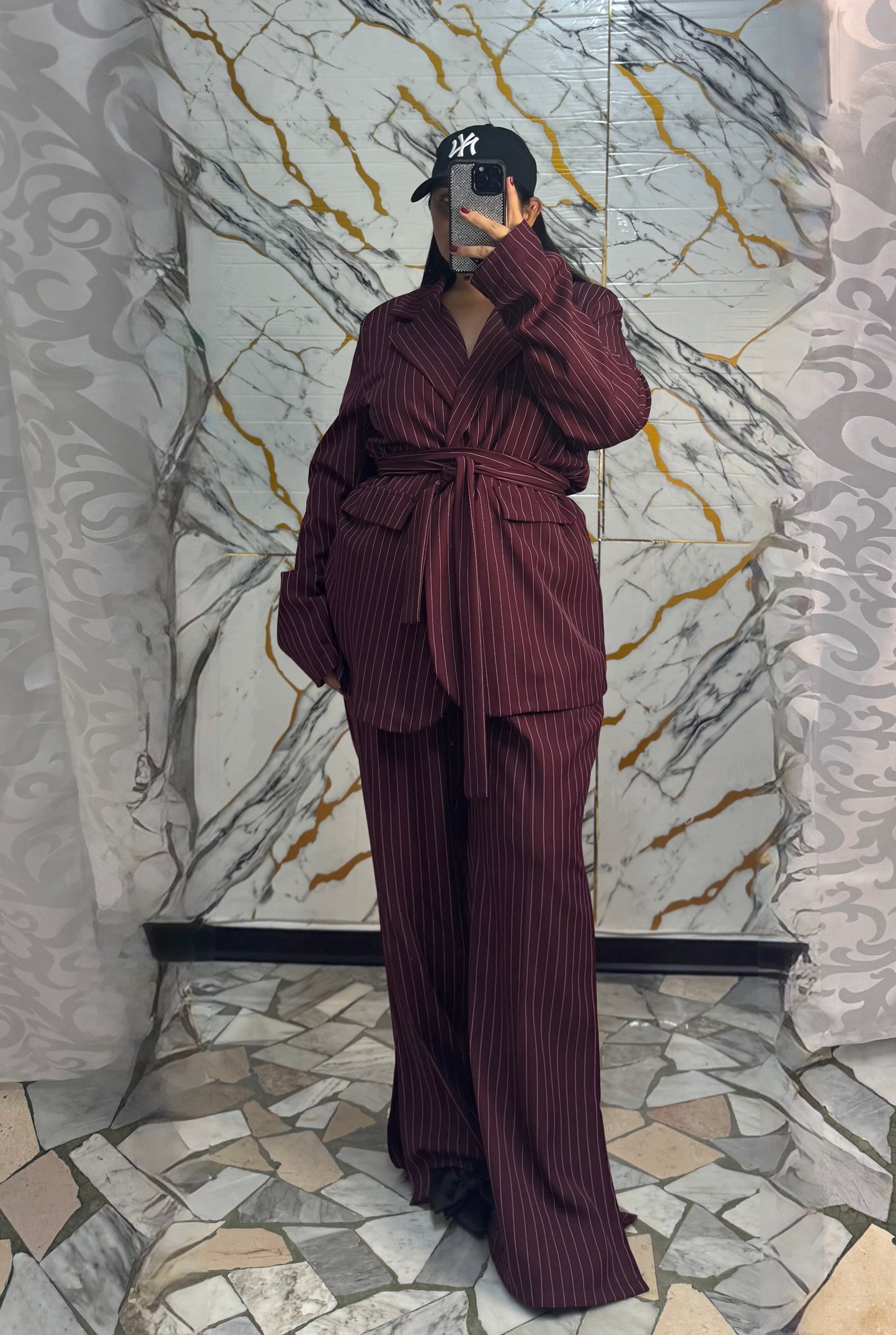 Curvy Tailleur vino gessato