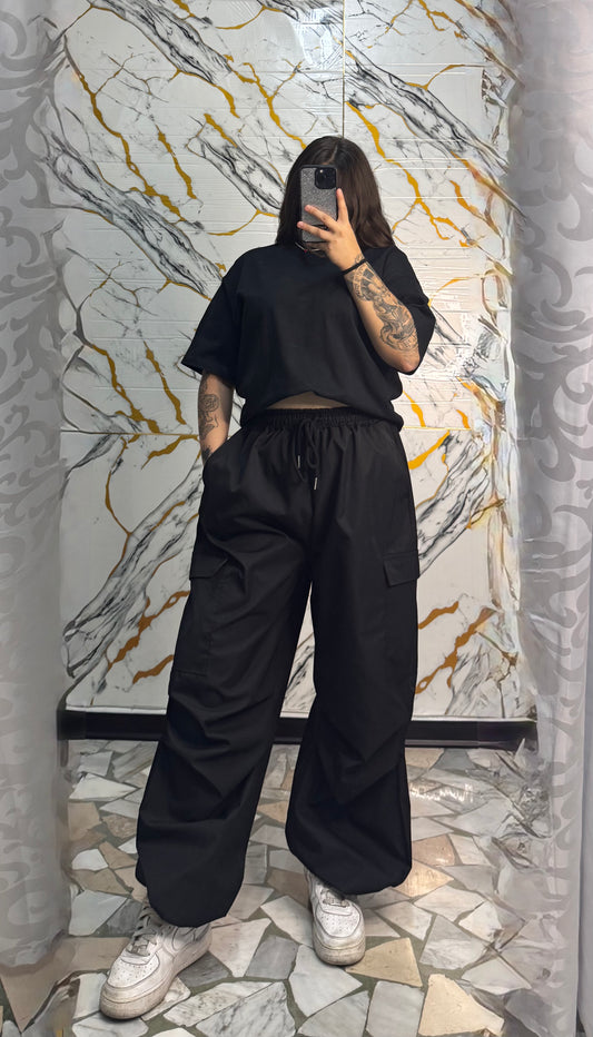 Curvy cargo tessuto tecno nero