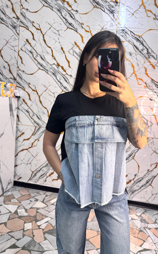T-shirt denim