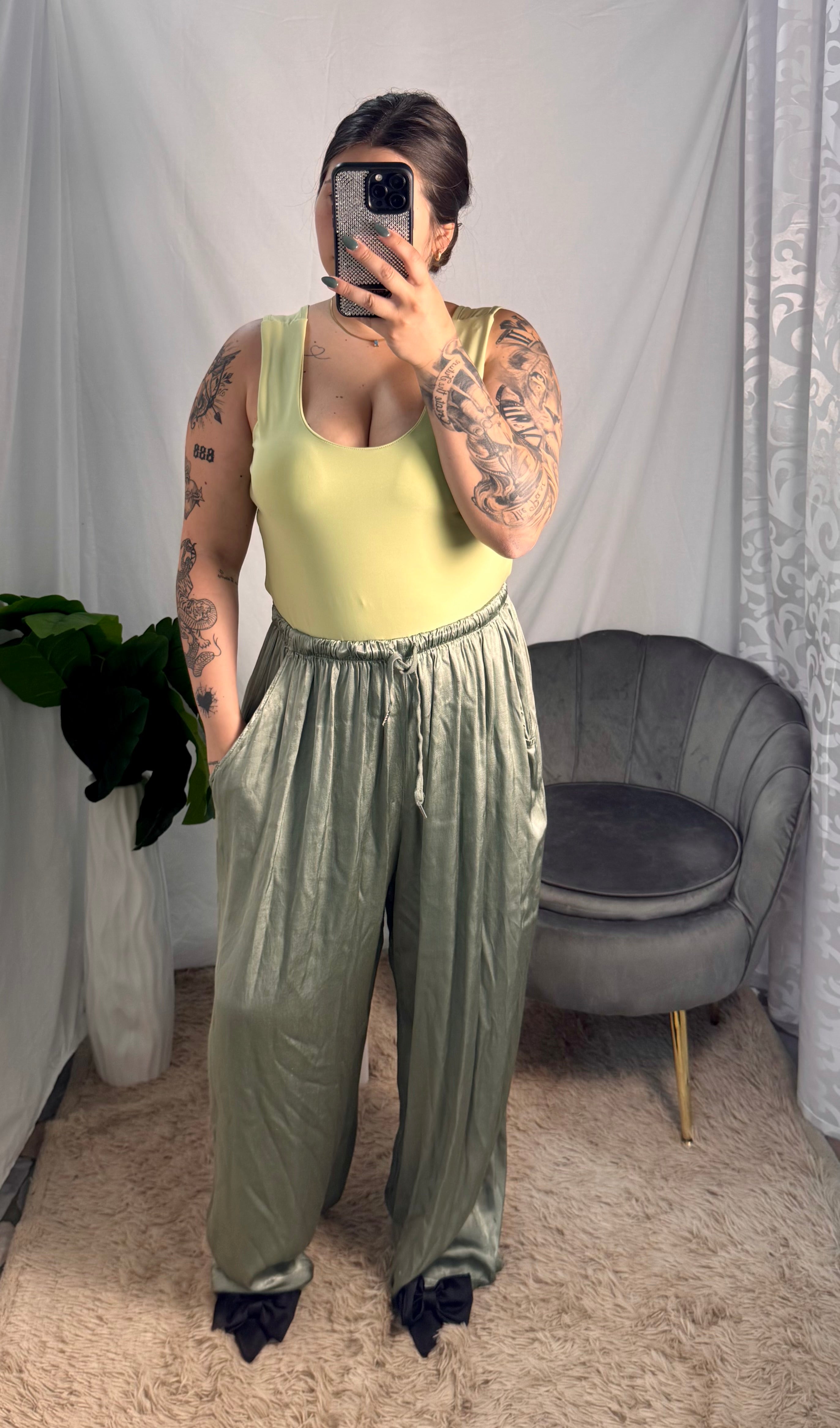 Pantalone satin verde