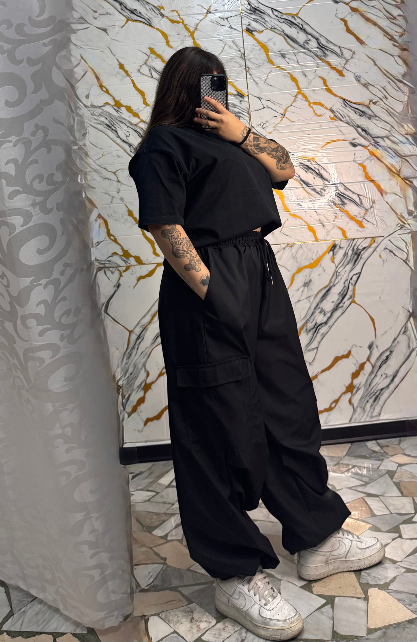 Curvy cargo tessuto tecno nero