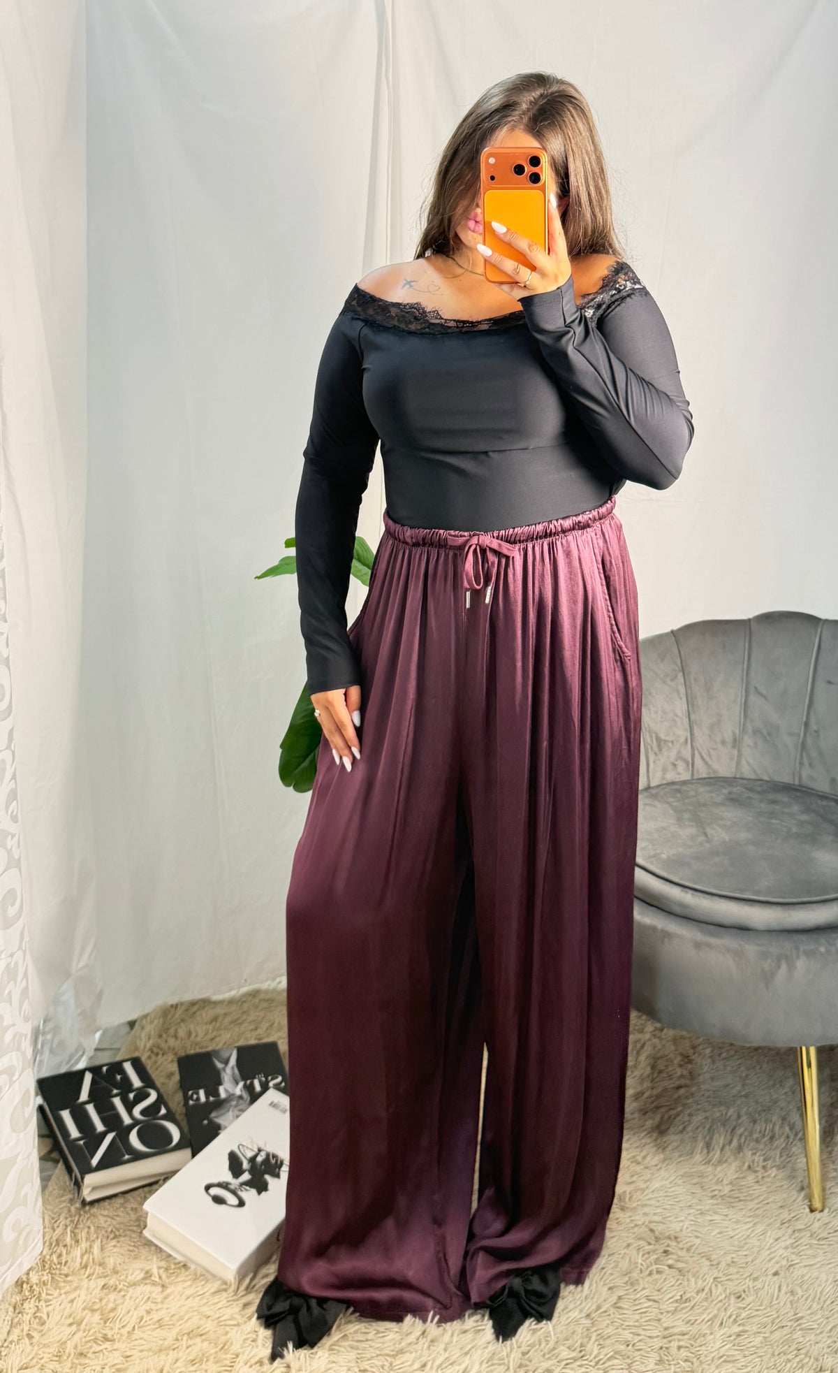 Curvy body Elisa