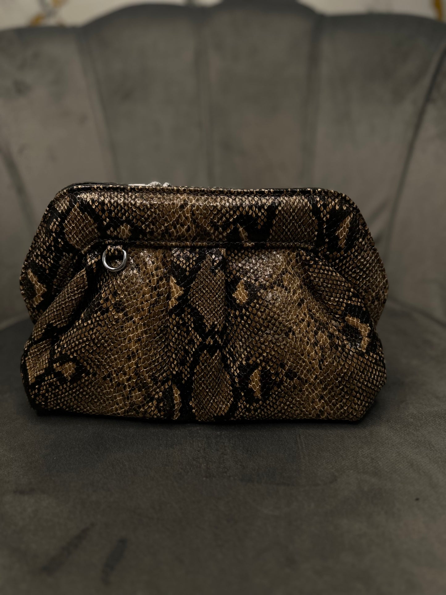 Borsa pitonata