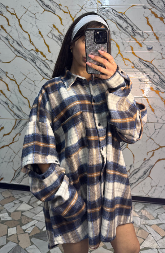 Curvy camicia Carres blu